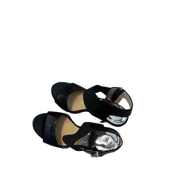 Michael Kors shoes - Picture 6 of 6